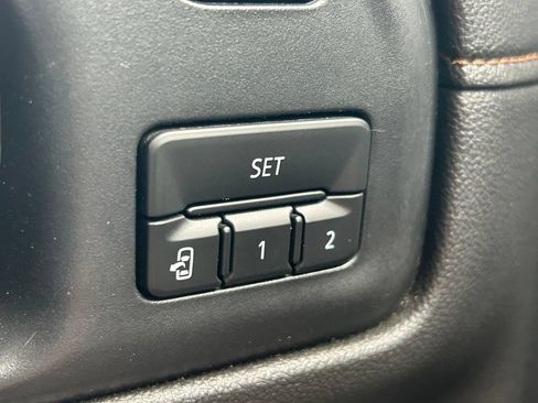 Used 2021 GMC Sierra 1500 AT4 w/ AT4 Value Package AWD/4WD image 23