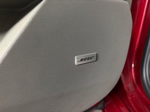 Used 2013 Cadillac XTS Platinum image 17