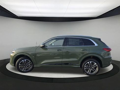 New 2025 Audi Q5 Premium Plus image 4