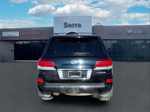 Used 2014 Lexus LX 570 4WD image 5