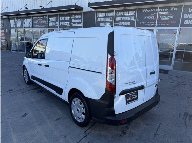 Used 2019 Ford Transit Connect XL FWD image 4