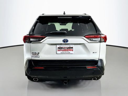 Used 2024 Toyota RAV4 XSE w/ Weather Package AWD/4WD image 6