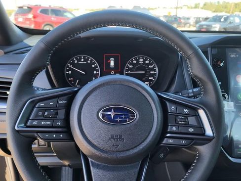 Used 2025 Subaru Forester Limited AWD/4WD image 16