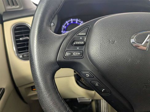 Used 2017 INFINITI QX50 2WD w/ Technology Package image 17
