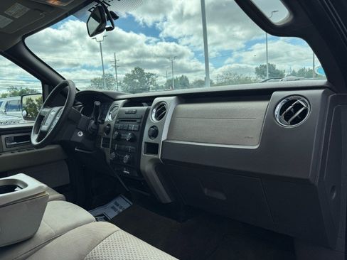 Used 2010 Ford F150 XLT AWD/4WD image 19