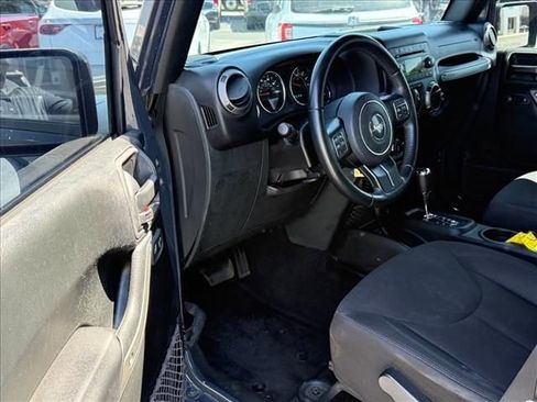 Used 2018 Jeep Wrangler Unlimited Sport S image 10