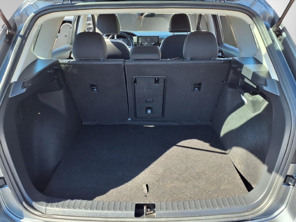 Used 2025 Volkswagen Taos S AWD/4WD image 26