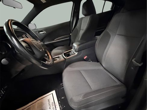 Used 2022 Dodge Charger SXT image 11