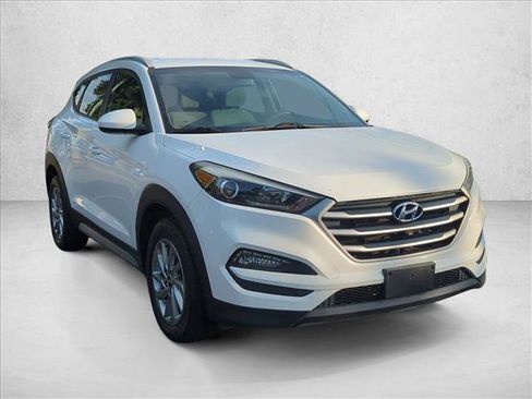 Used 2018 Hyundai Tucson SEL FWD image 3