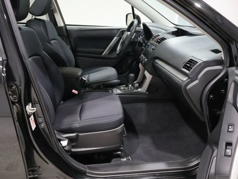 Used 2015 Subaru Forester 2.5i Premium AWD/4WD image 21