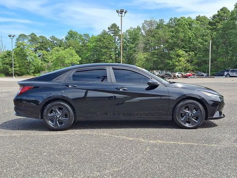 Certified 2023 Hyundai Elantra Blue w/ Cargo Package FWD image 32
