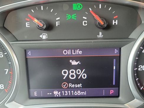 Used 2021 Chevrolet Traverse High Country AWD/4WD image 36