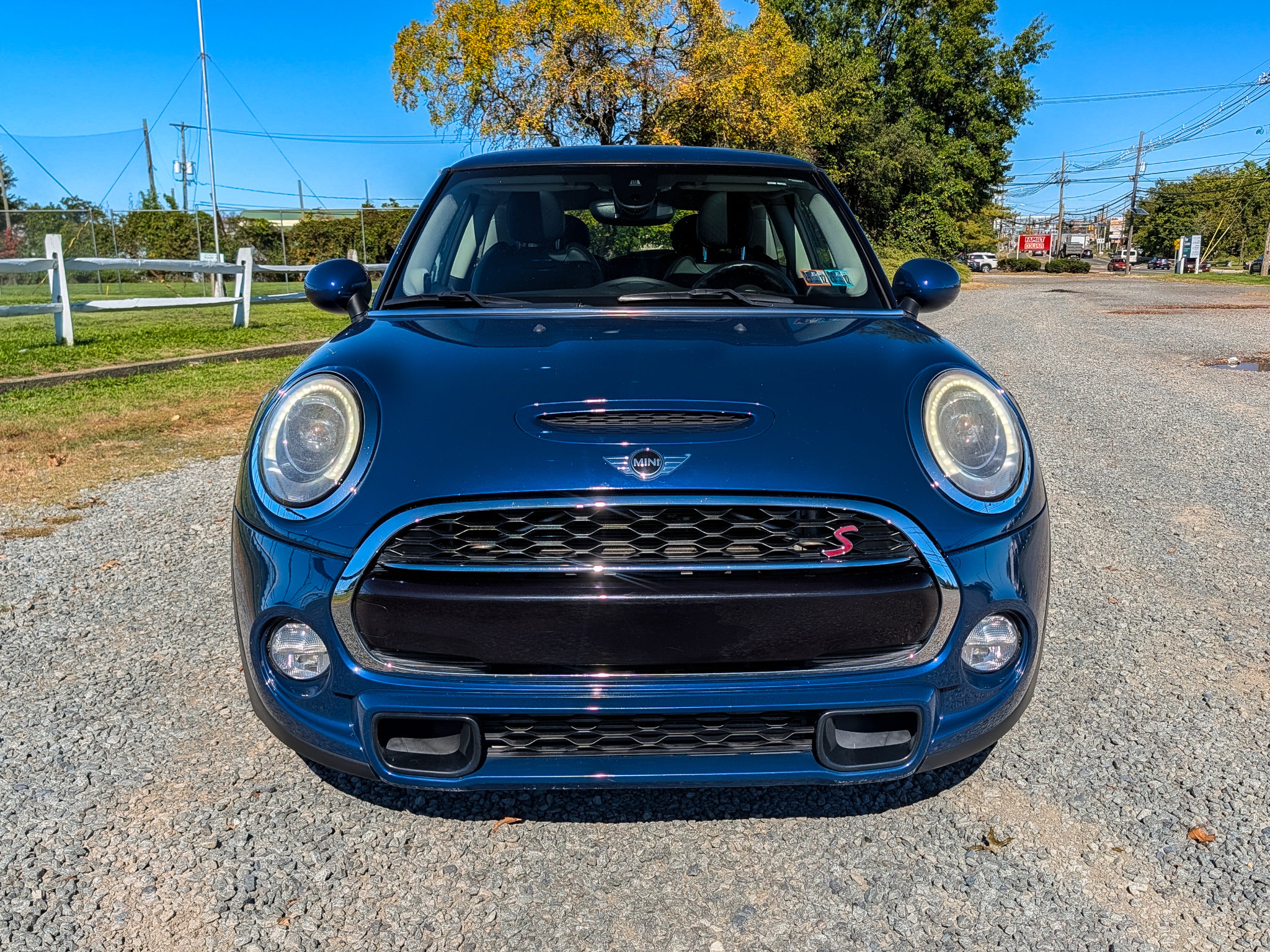 Used 2017 MINI Cooper S FWD image 2