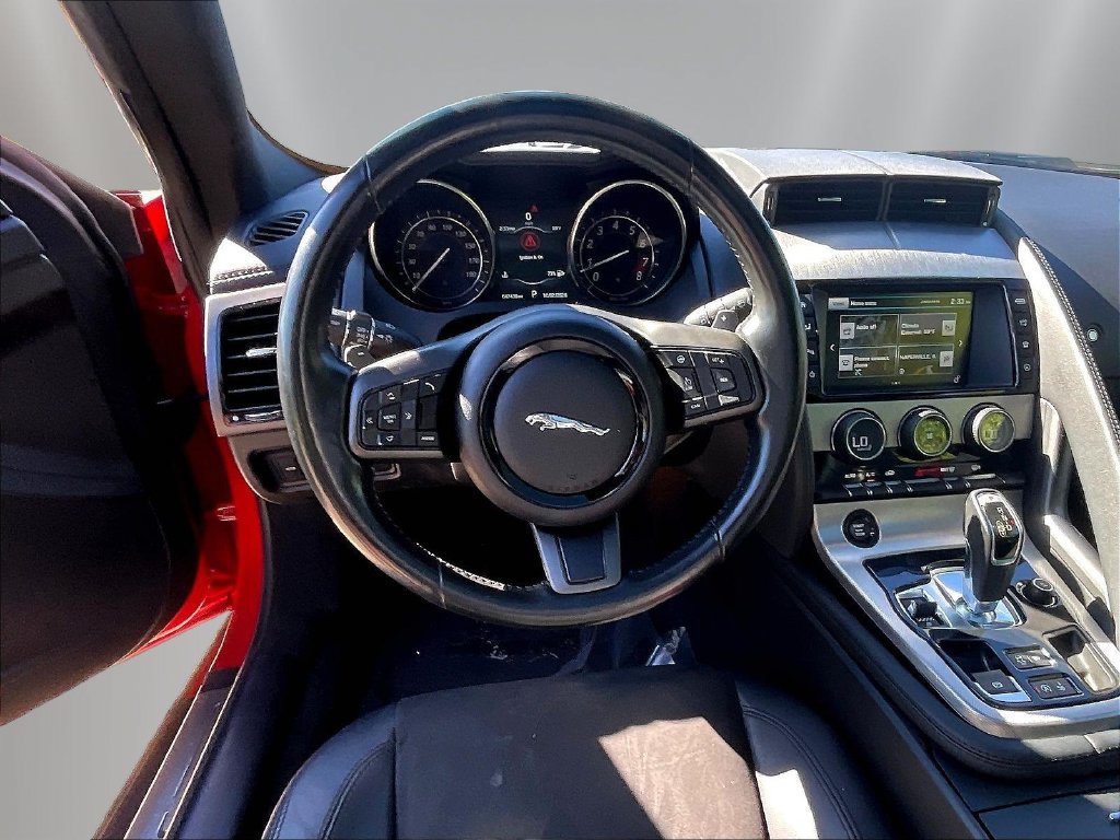 Used 2016 Jaguar F-TYPE Coupe RWD image 8