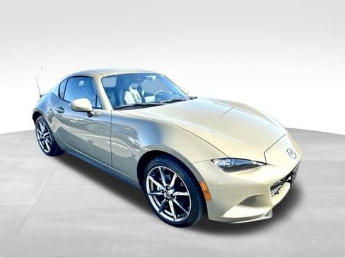 Used 2023 MAZDA MX-5 Miata Grand Touring w/ Weather Package image 9