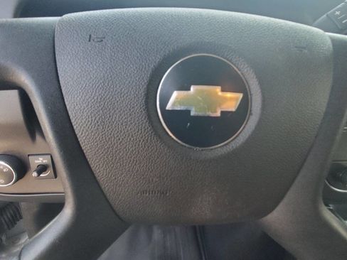 Used 2020 Chevrolet Express 3500 image 14