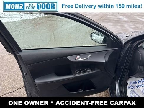 Used 2024 Kia Forte LXS image 11