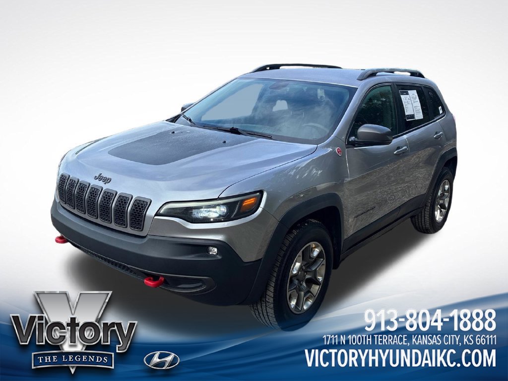 Used 2019 Jeep Cherokee Trailhawk w/ Comfort/Convenience Group AWD/4WD image 1