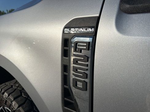 Used 2024 Ford F250 Platinum AWD/4WD image 46
