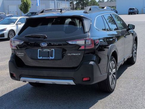 Used 2023 Subaru Outback Limited AWD/4WD image 3