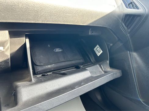 Used 2016 Ford Focus SE w/ Equipment Group 201A image 22