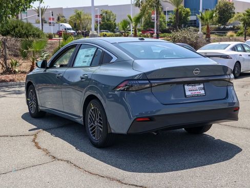 New 2026 Nissan Sentra SV FWD image 6