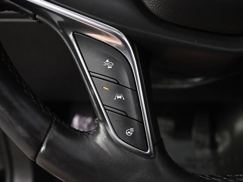Used 2018 Cadillac XT5 Premium Luxury AWD/4WD image 35