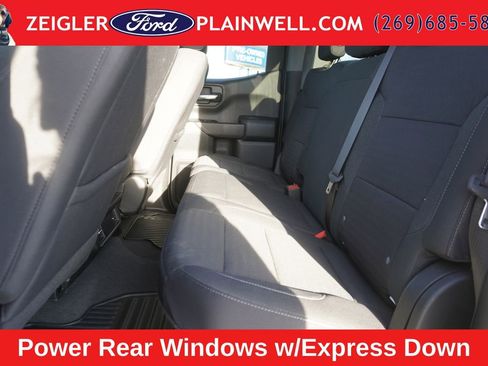 Used 2023 Chevrolet Silverado 1500 Custom AWD/4WD image 12