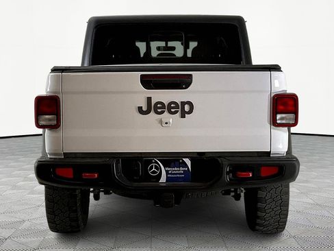 Used 2023 Jeep Gladiator Rubicon image 5