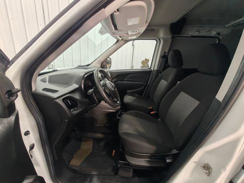 Used 2022 RAM ProMaster City Tradesman FWD image 21