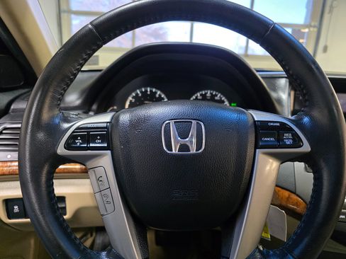Used 2012 Honda Accord EX-L image 25