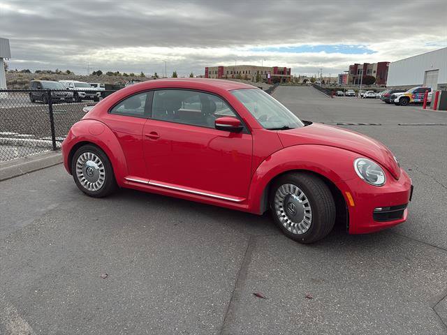 Used 2016 Volkswagen Beetle 1.8T SE FWD image 4