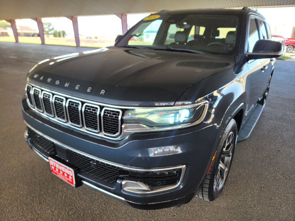 Used 2024 Jeep Wagoneer Series III AWD/4WD image 3