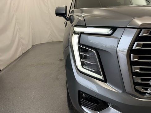 New 2026 GMC Yukon Denali w/ Denali Reserve Package AWD/4WD image 2