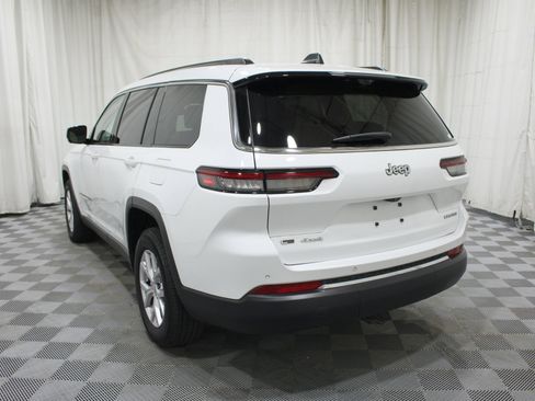 Used 2022 Jeep Grand Cherokee L Limited w/ Luxury Tech Group II AWD/4WD image 38