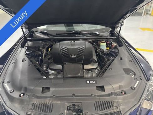 Used 2018 Lexus LC 500 Coupe w/ Sport Package image 34