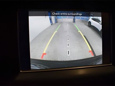 Used 2018 Jeep Grand Cherokee Laredo image 8