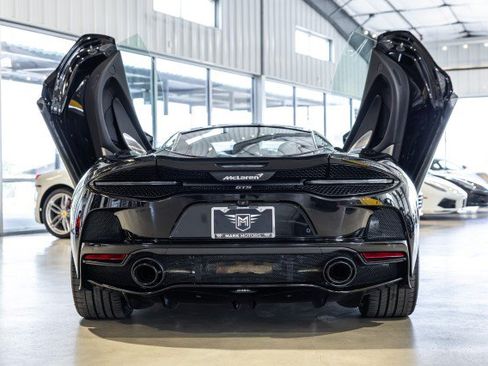 Used 2025 McLaren GTS RWD image 5
