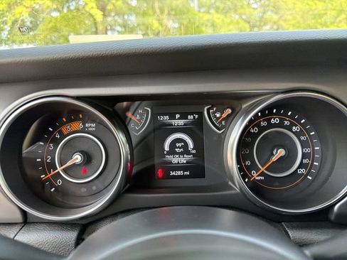 Used 2021 Jeep Wrangler Unlimited Sport AWD/4WD image 15
