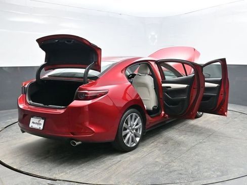 Used 2019 MAZDA MAZDA3 AWD Sedan w/ Premium Package image 37