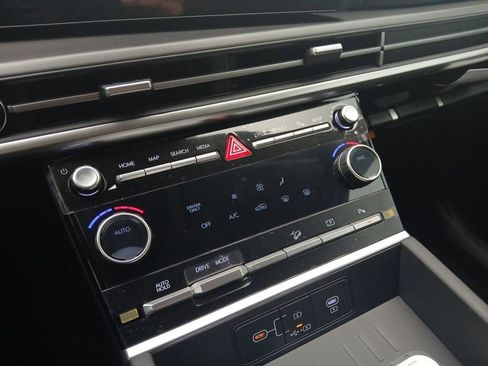 New 2026 Hyundai Santa Fe SE FWD image 19