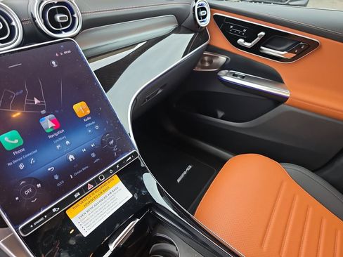 New 2026 Mercedes-Benz GLC 300 4MATIC image 18