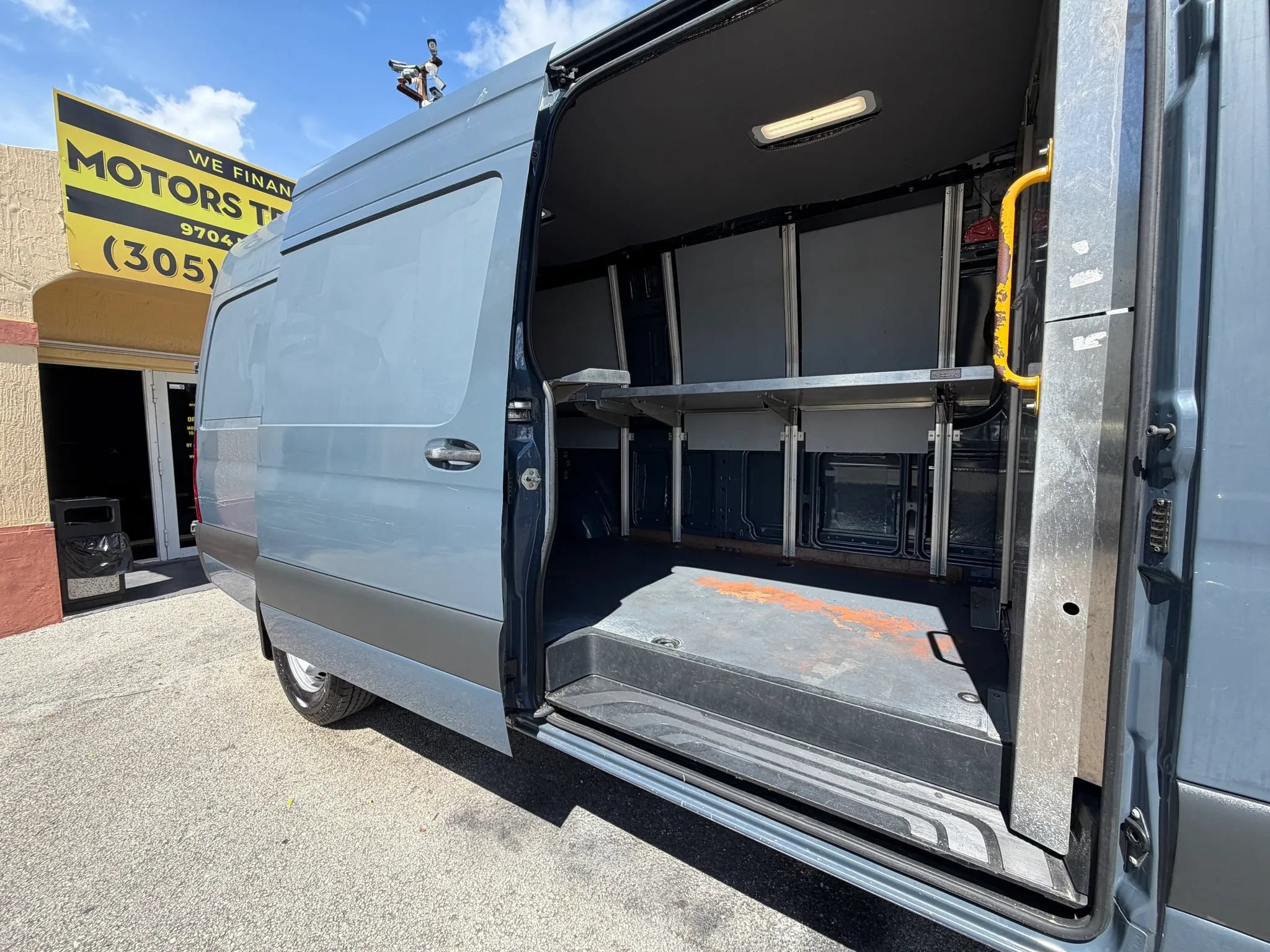 Used 2019 Mercedes-Benz Sprinter 170 image 7