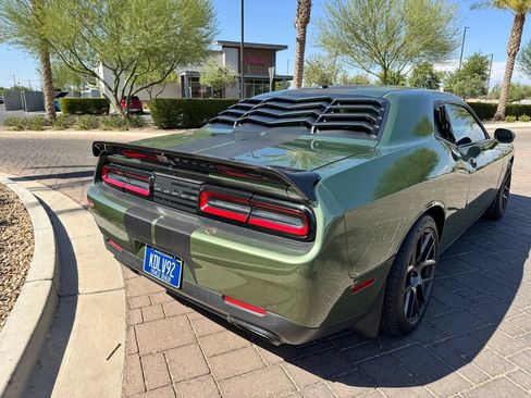 Used 2018 Dodge Challenger R/T w/ Cold Weather Group RWD image 3