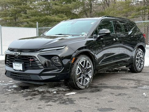 Used 2023 Chevrolet Blazer RS w/ Driver Confidence II Package image 3