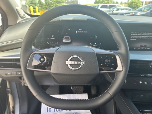 Used 2025 Nissan Murano SL AWD/4WD image 23