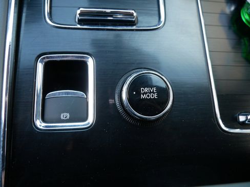 Used 2021 Lincoln Aviator Reserve w/ Equipment Group 202A image 33