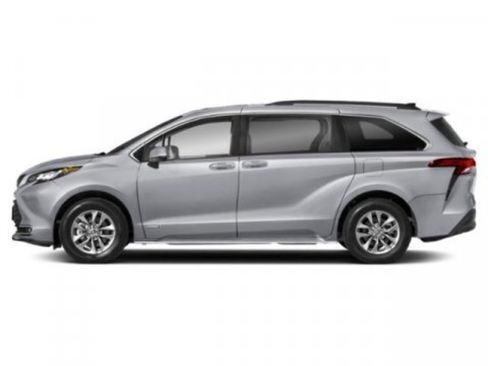 New 2025 Toyota Sienna XLE image 9