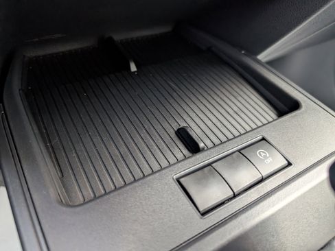 New 2026 Toyota Corolla Cross L image 15