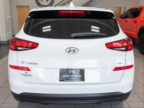 Used 2020 Hyundai Tucson SE image 17